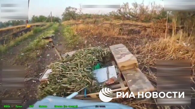 Работа расчетов FPV-дронов во время наступления штурмовиков на Красноармейском направлении