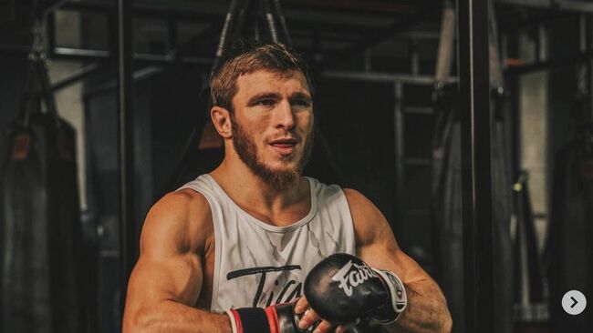 Боец смешанного стиля (ММА) Мариф Пираев