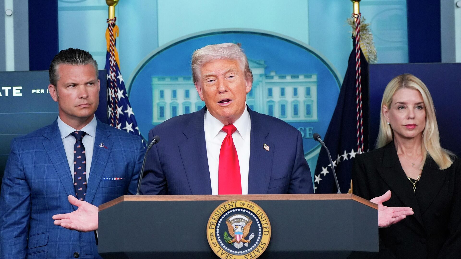 Дональд Трамп - РИА Новости, 1920, 12.08.2025