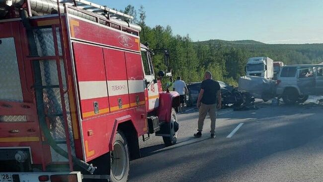 Место ДТП в Приамурье на трассе Чита - Хабаровск