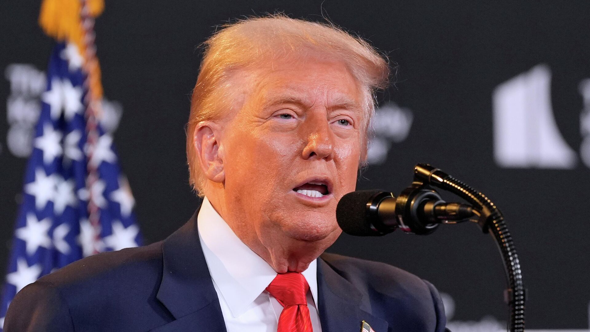 Трамп не исключил сокращения военного присутствия США в Европе