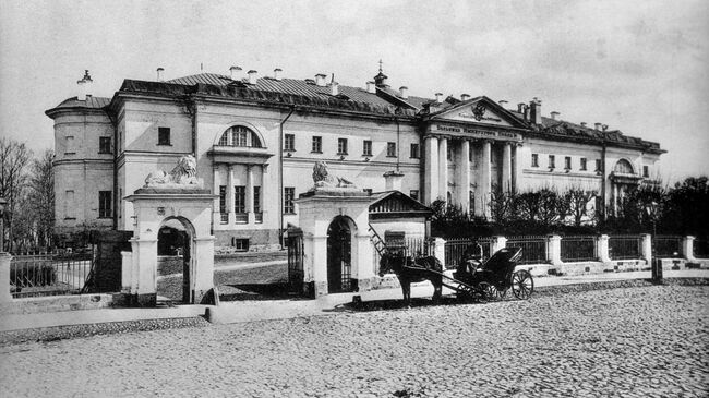 Павловская больница в Москве в 1900-е гг.