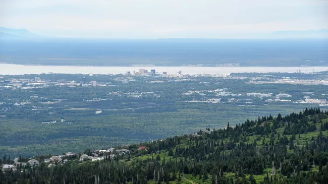 В окрестностях города Анкоридж на Аляске