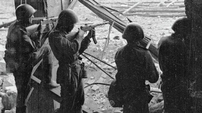 Сейсинская десантная операция Тихоокеанского флота, с целью овладения японской военно-морской базой Сейсин (Чхонджин) на побережье Северной Кореи