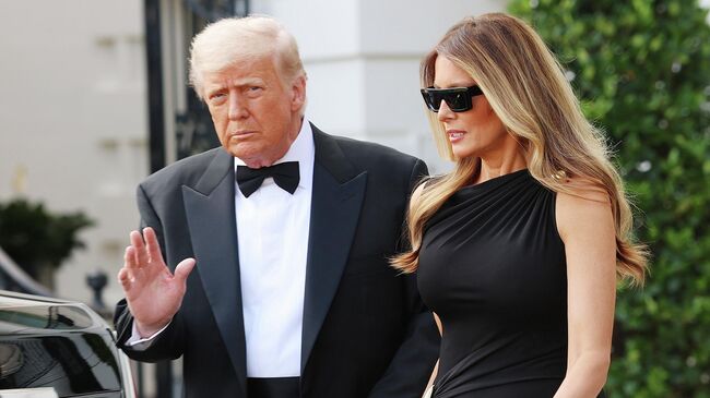 Дональд и Меланья Трамп