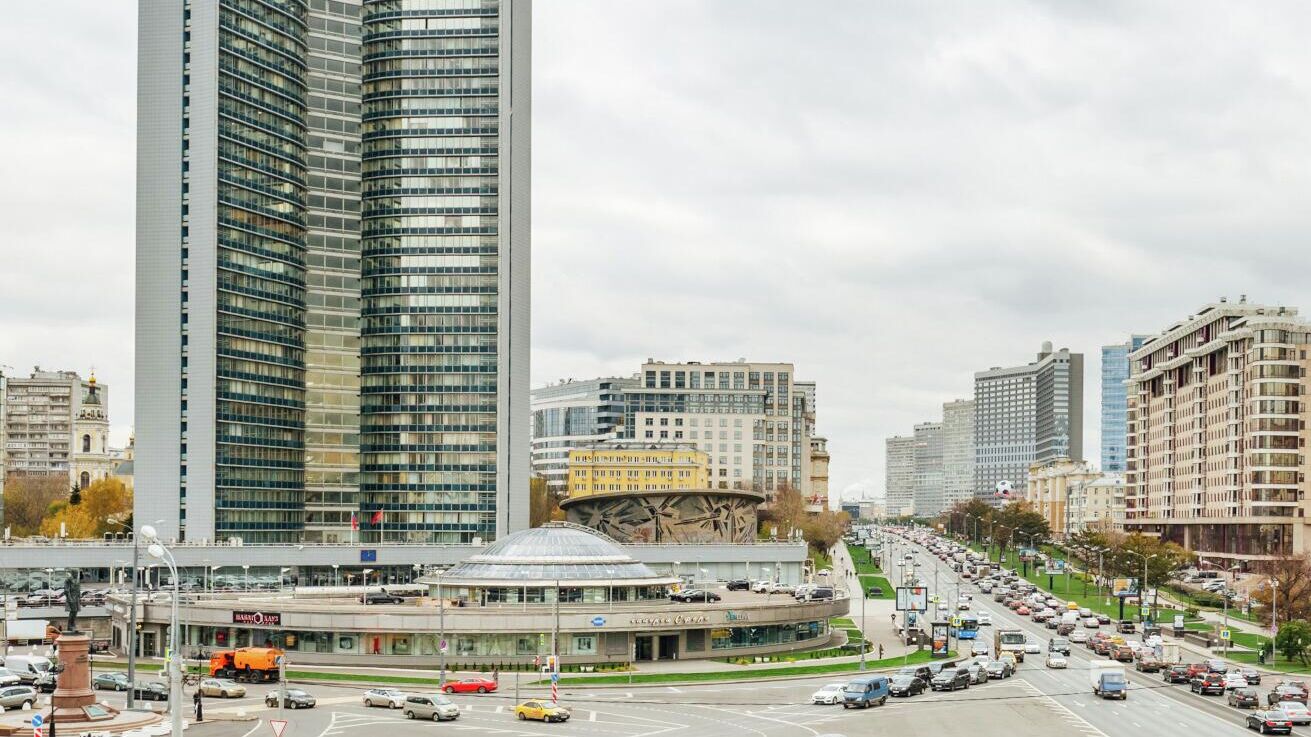Москвичи проголосуют за облик комплекса зданий на месте СЭВ на Новом Арбате