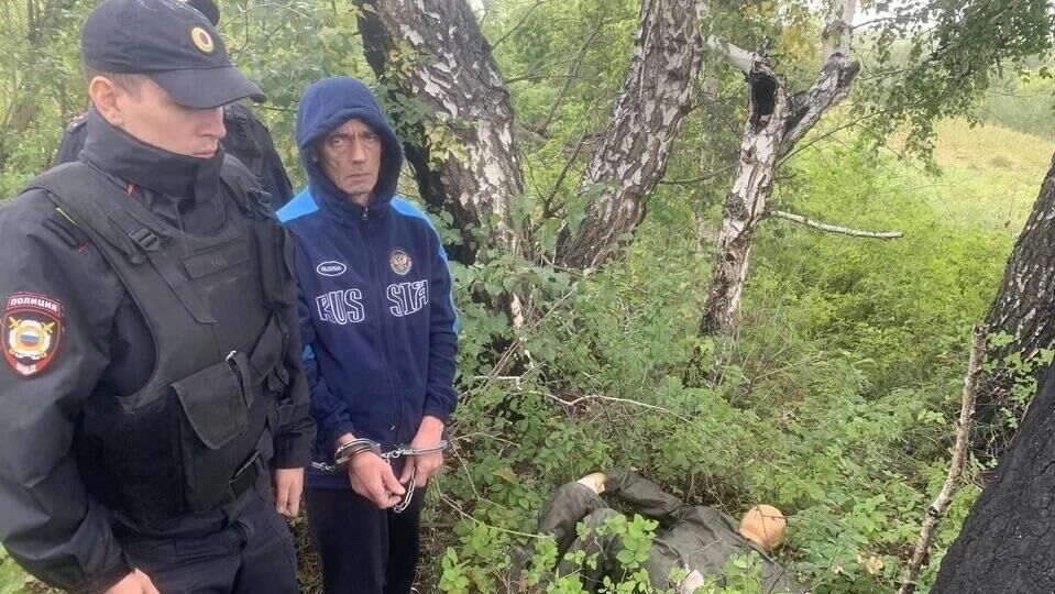 Виталий Манишин во время следственного эксперимента  - РИА Новости, 1920, 01.10.2025