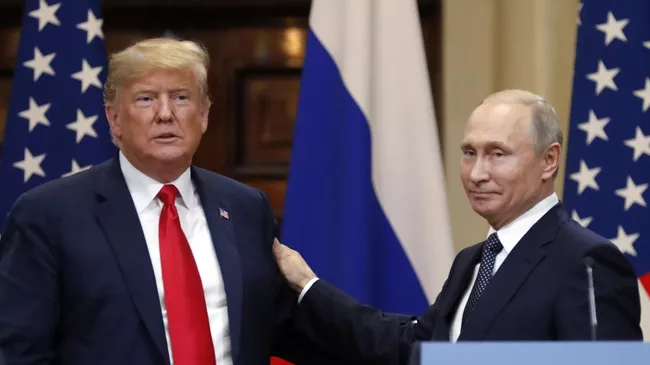 Президент РФ Владимир Путин и президент США Дональд Трамп