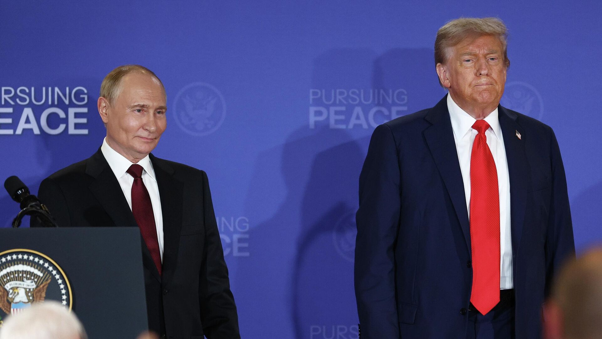 В Европарламенте прокомментировали встречу Путина и Трампа