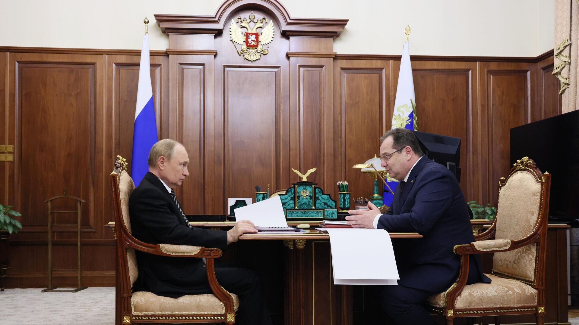 Путин отметил рост в сферах сельского хозяйства и строительства в Коми