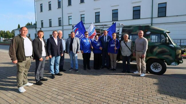 Жители и предприятия Тобольска отправили бойцам и госпиталю гумгруз