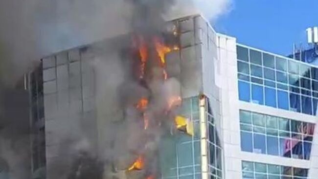 Возгорание торгового центра Лапландия в Кемерово