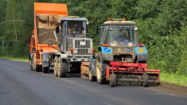 Ремонт дороги в Ярославской области