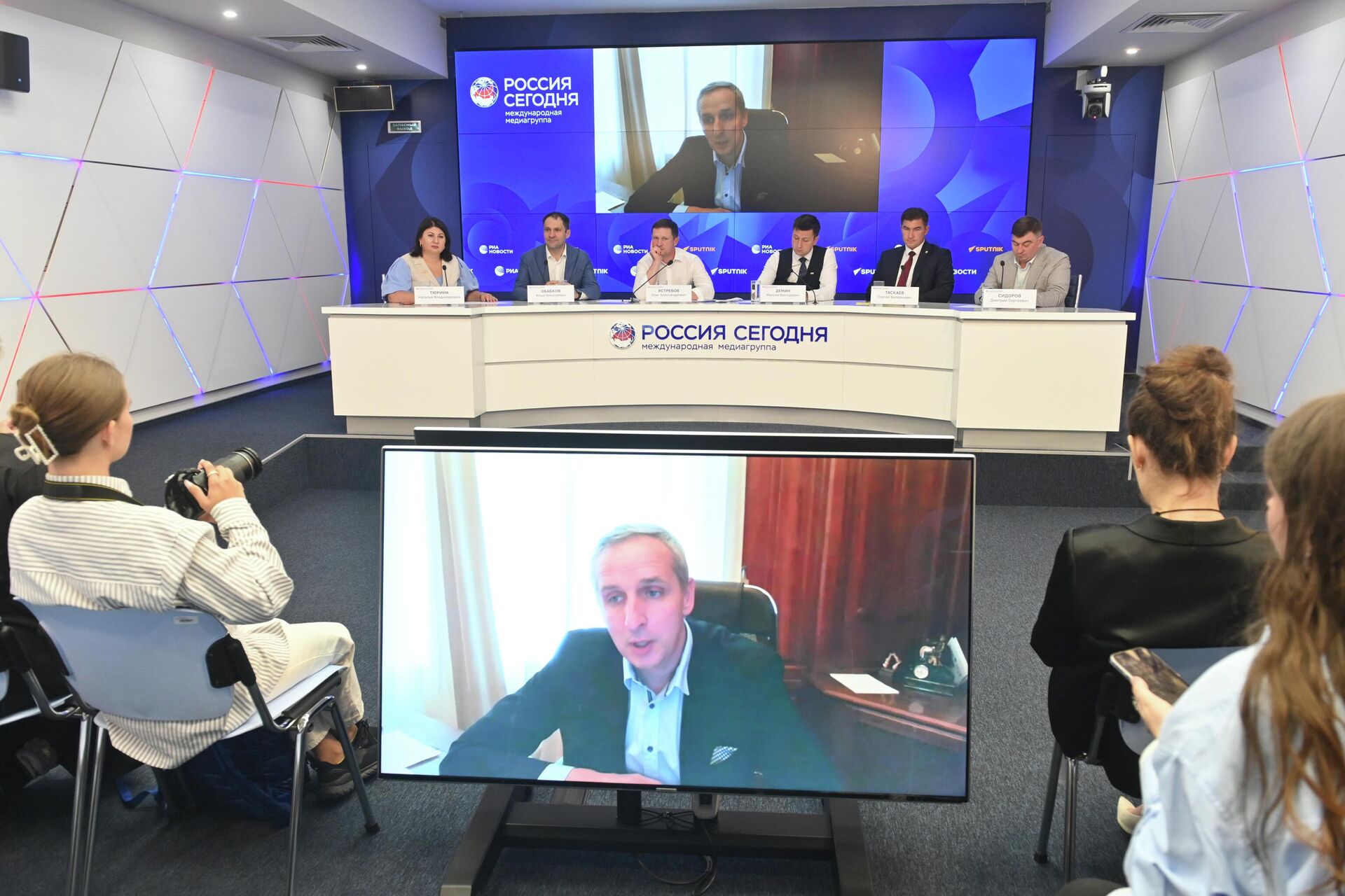 Итоги приемной кампании в университеты — 2025: основные результаты и тренды Итоги приемной кампании в университеты — 2025: основные результаты и тренды - РИА Новости, 1920, 20.08.2025