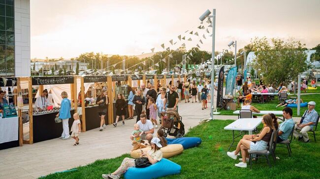 Фестиваль креативных индустрий Лала-Фест в Геленджике