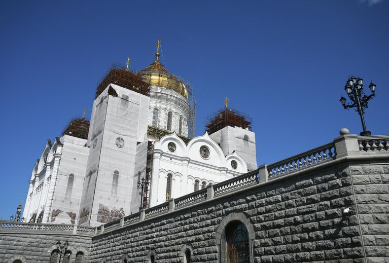 Ремонт куполов звонниц храма Христа Спасителя Ремонт куполов звонниц храма Христа Спасителя