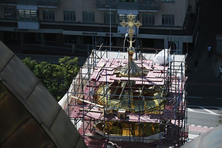 Ремонт куполов звонниц храма Христа Спасителя Ремонт куполов звонниц храма Христа Спасителя