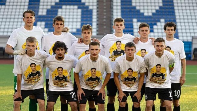 Футболисты ФК Тюмень