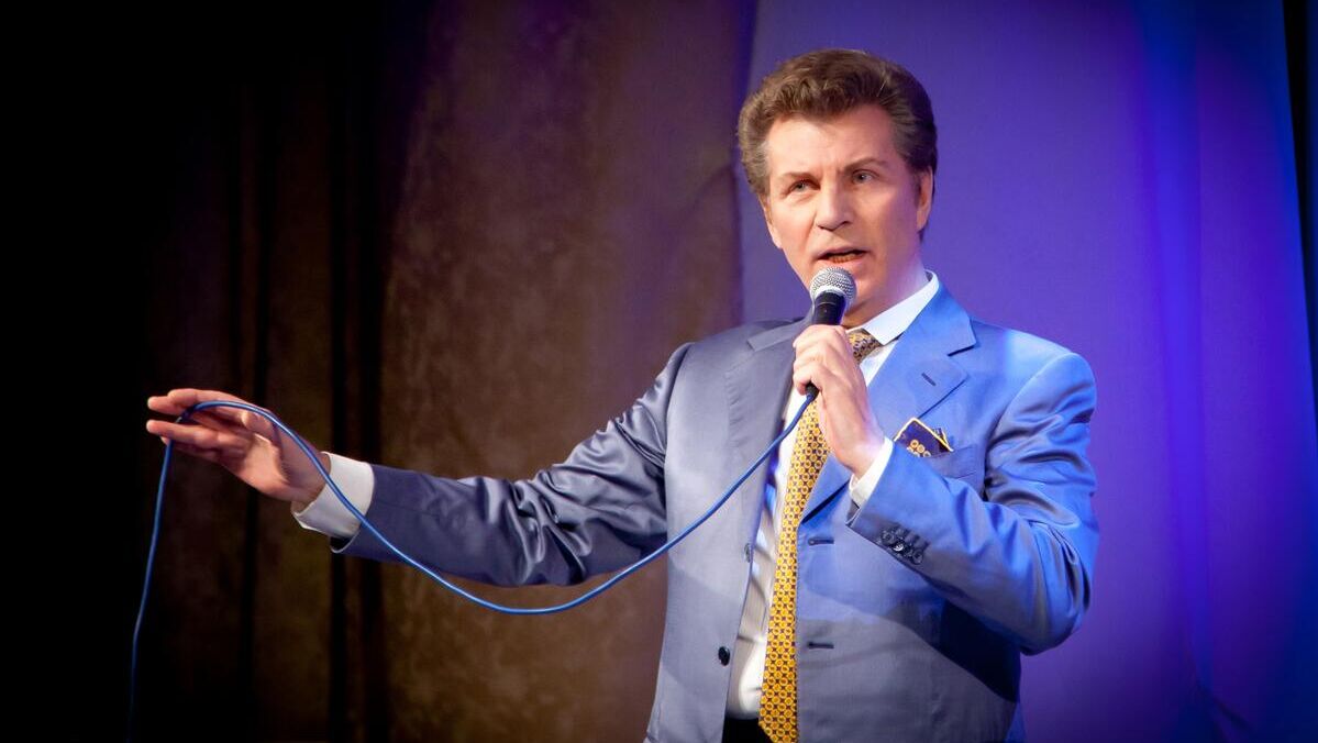 "Не успел закончить...". Последняя загадка исполнителя хита "Фантазёр" 