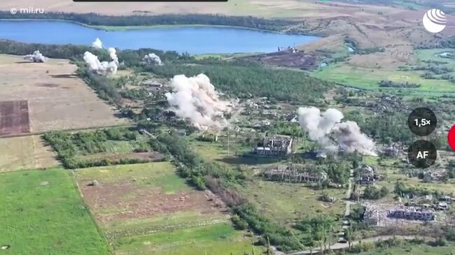 Кадры боев за освобожденную Южной группировкой войск Катериновку в Донбассе