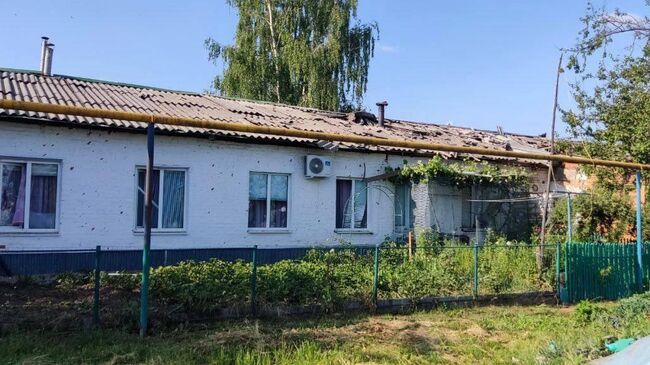 Последствия удара ВСУ по городу Рыльску в Курской области