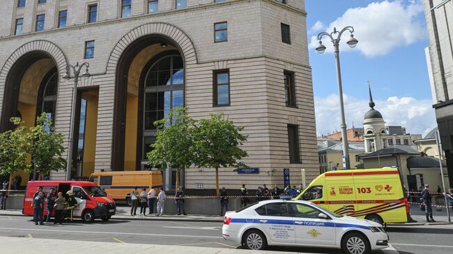 Оцепление у Центрального детского магазина в Москве