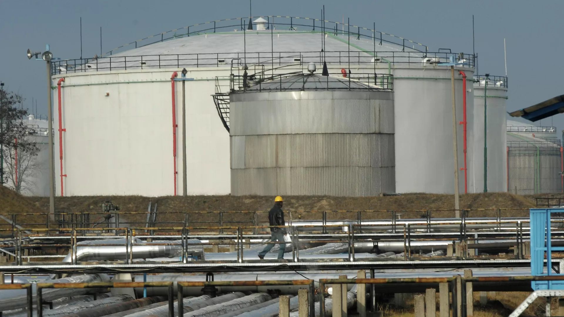 Приемная площадка нефтепровода Дружба - РИА Новости, 1920, 26.08.2025