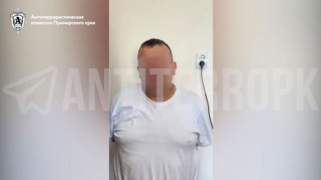 Задержание сторонника Азова* (запрещенная в России террористическая организация)