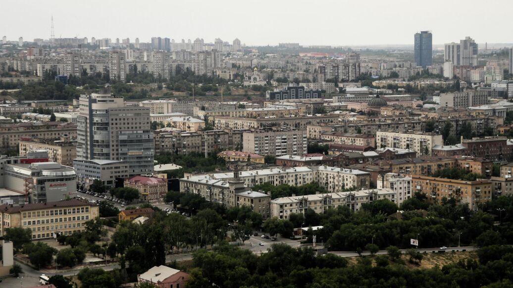 В Волгограде открыли ПВР для жителей поврежденных обломками БПЛА домов