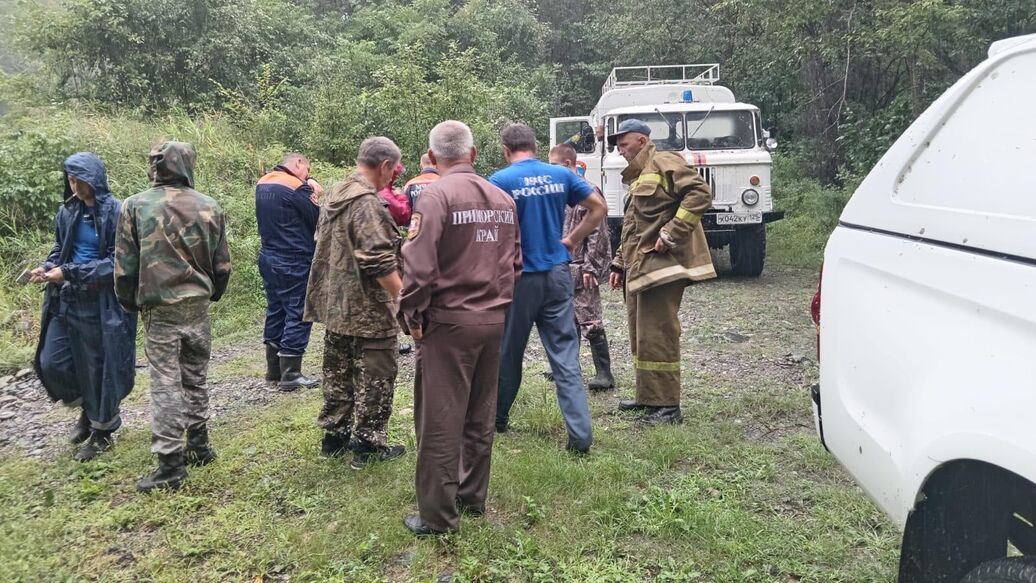 В Приморье нашли пропавших туристов с детьми