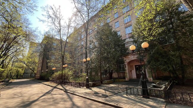 Бывшая медсанчасть в Ростокине на северо-востоке Москве