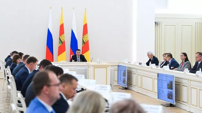 Губернатор Тверской области Игорь Руденя на заседании Правительства Тверской области