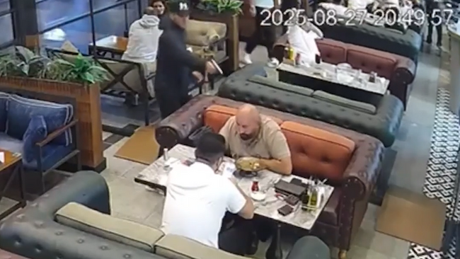 Момент убийства экс-главы турецкого спортивного клуба Алемдаг