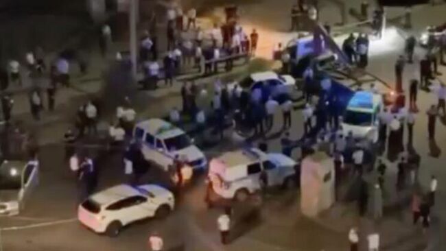 Место происшествия, где участковый получил смертельное ранение в результате стрельбы полицейских в ходе погони за нарушителем в Махачкале