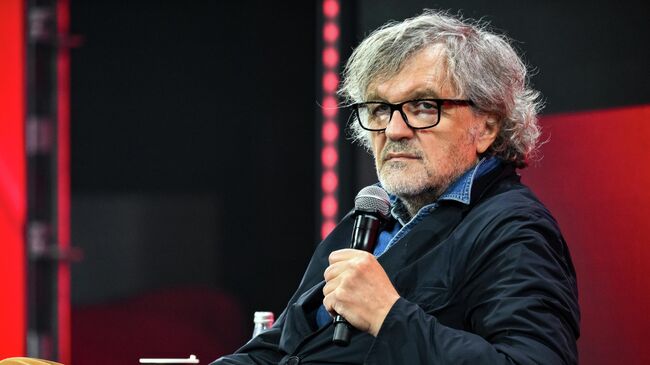 Режиссер Эмир Кустурица