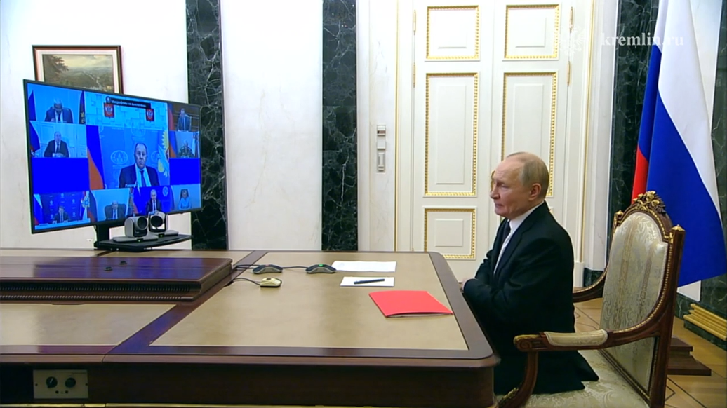 Путин обсудил с Совбезом сотрудничество со странами СНГ