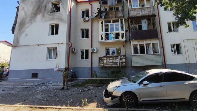 Последствия атаки БПЛА в Ильичевском районе Мариуполя