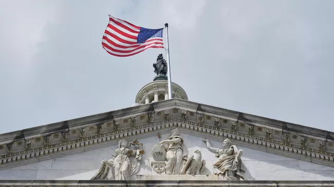 Здание Капитолия