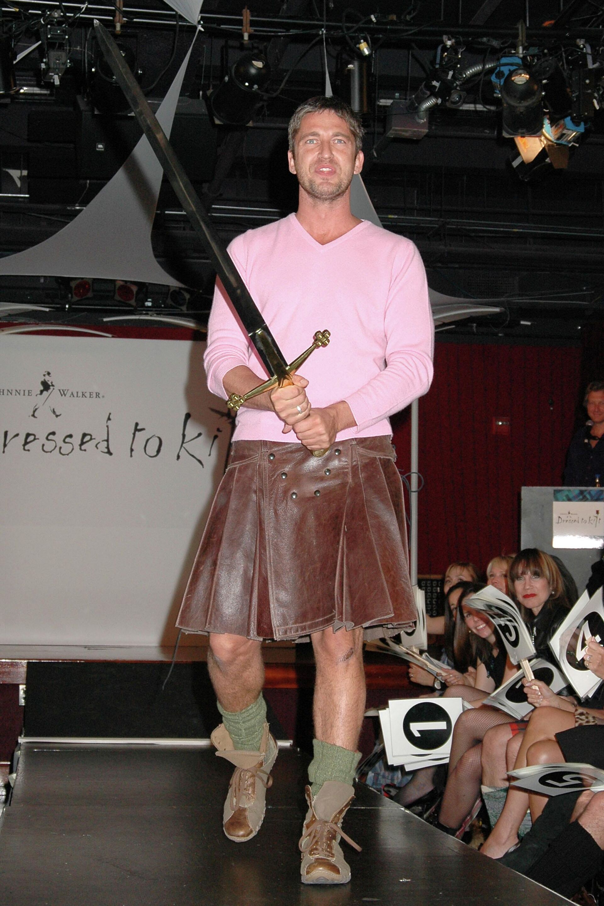 Джерард Батлер на показе Johnnie Walker Dressed to Kilt в Нью-Йорке Джерард Батлер на показе Johnnie Walker Dressed to Kilt в Нью-Йорке - РИА Новости, 1920, 30.08.2025