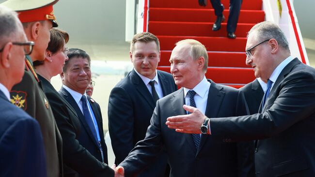 Официальный визит президента Владимира Путина в КНР