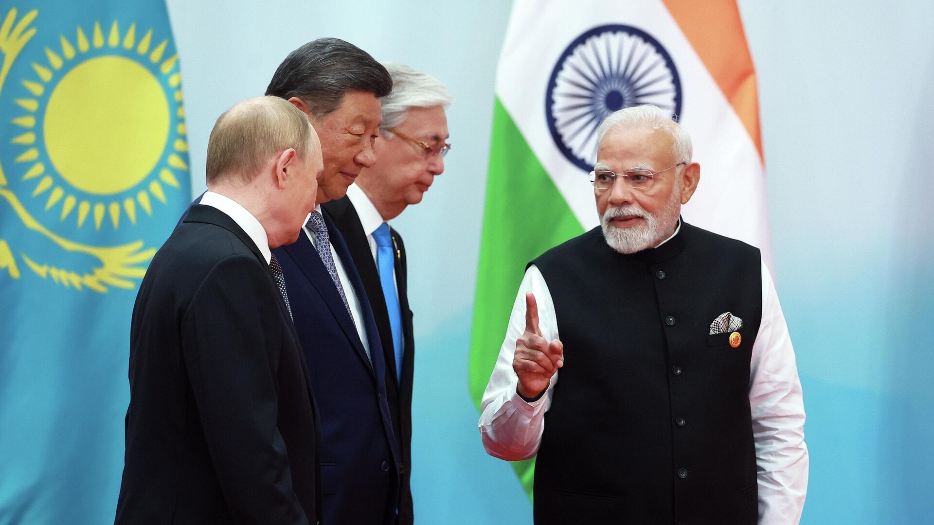 ШЫҰ өз төлем жүйесін және Даму банкін құрады