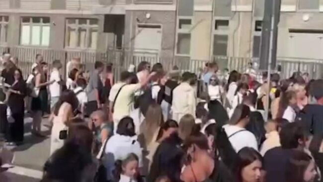 Давка на День знаний в краснодарской школе №16