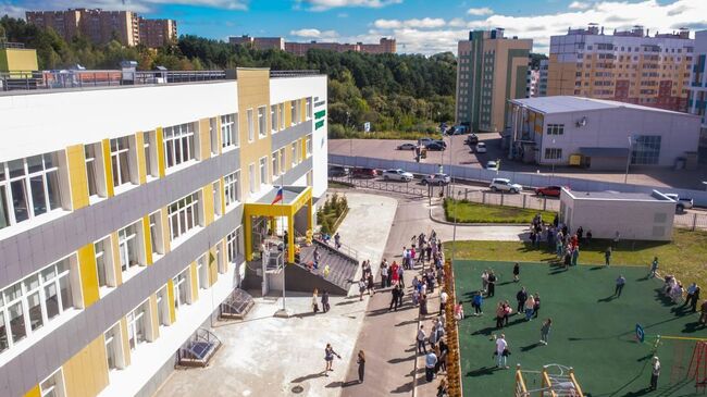 Новая школа в микрорайоне Королевка в Смоленской области