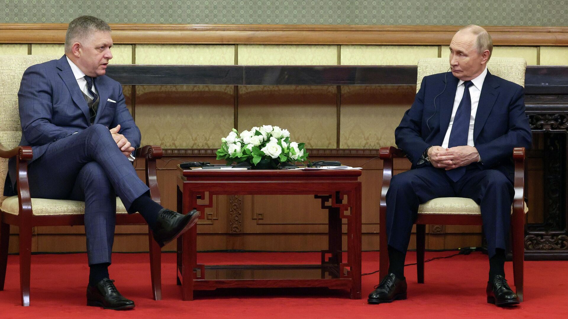 Владимир Путин и Роберт Фицо Владимир Путин и Роберт Фицо - РИА Новости, 1920, 02.09.2025