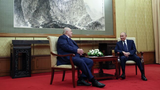 Владимир Путин и Александр Лукашенко Владимир Путин и Александр Лукашенко