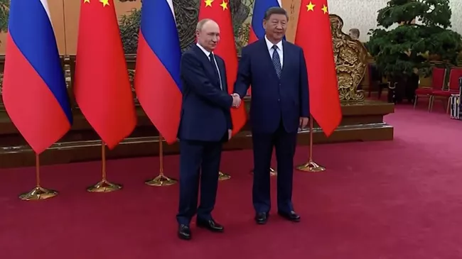 Теплый прием: визит Путина в Китай