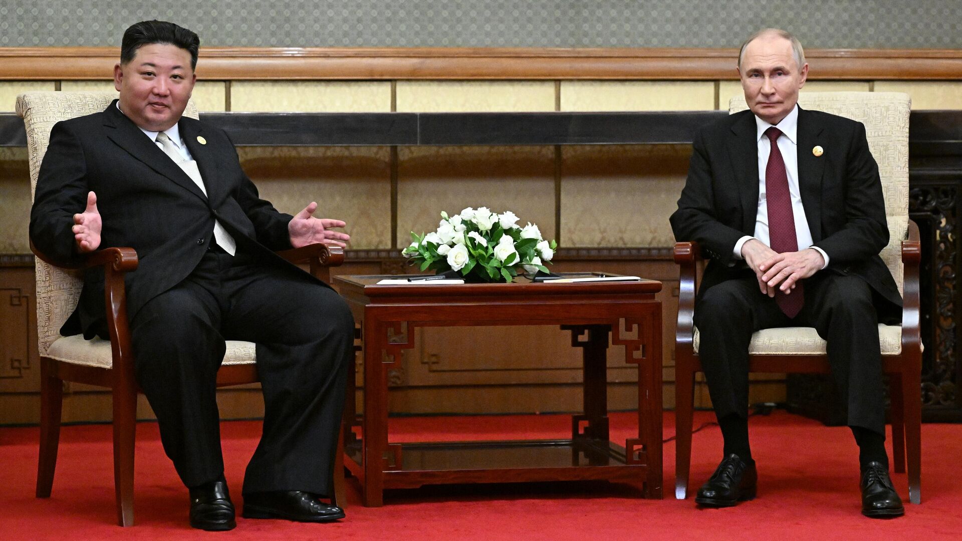 Владимир Путин и Ким Чен Ын
