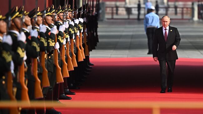 Президент России Владимир Путин на торжественных мероприятиях по случаю 80-й годовщины победы китайского народа в войне сопротивления Японии и окончания Второй мировой