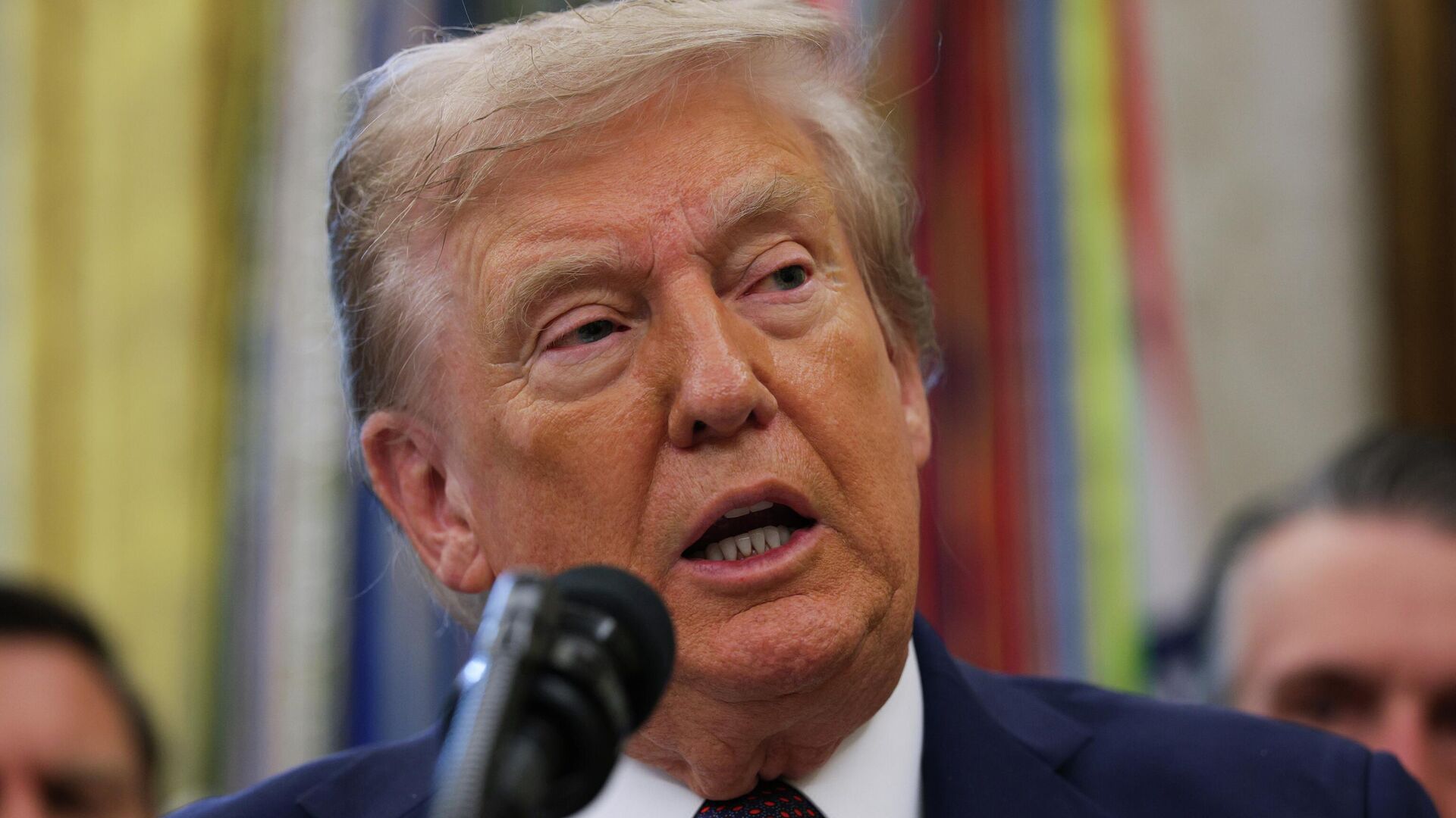 Президент США Дональд Трамп во время выступления в Белом доме. 2 сентября 2025 Президент США Дональд Трамп во время выступления в Белом доме. 2 сентября 2025 - РИА Новости, 1920, 03.09.2025