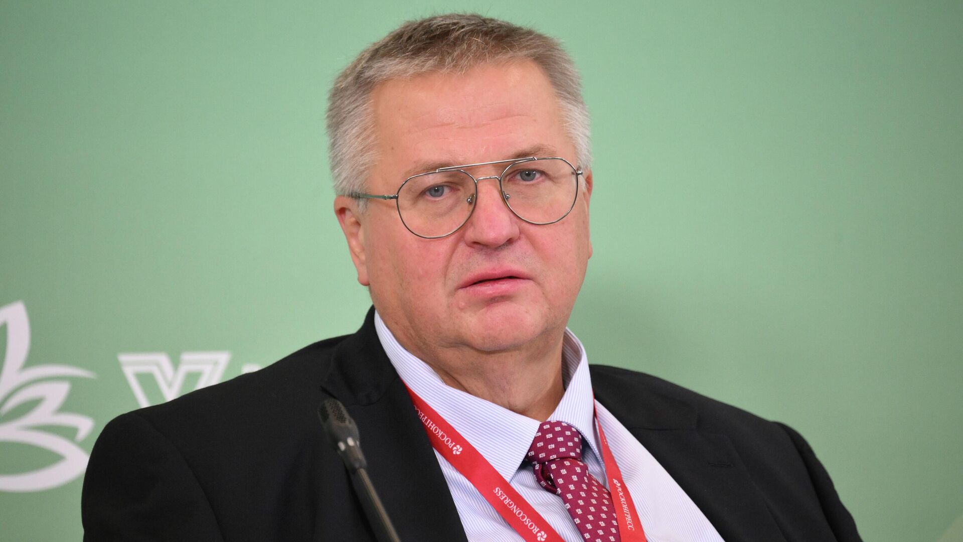 Оверчук: Азербайджан готов пропускать российскую продукцию в Армению Оверчук: Азербайджан готов пропускать российскую продукцию в Армению